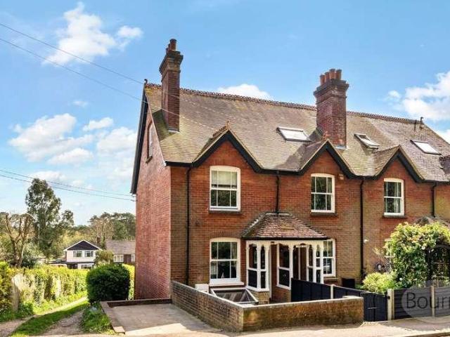 House for sale in Bolton Low Houses, Hampshire