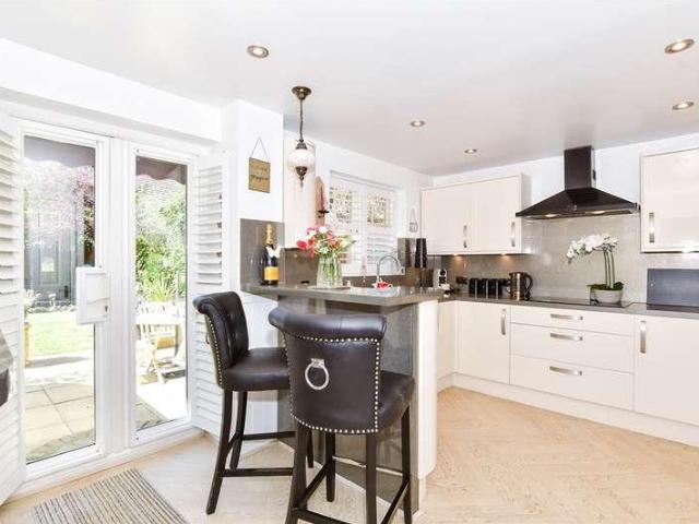 House for sale in Midway, Kent