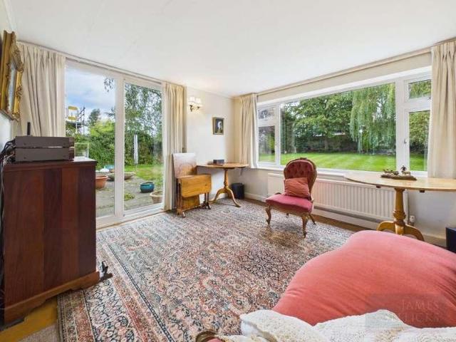 House for sale in Stanford On Avon, Leicestershire