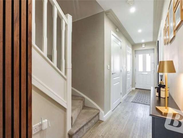 House for sale in Westcourt, Hamerton