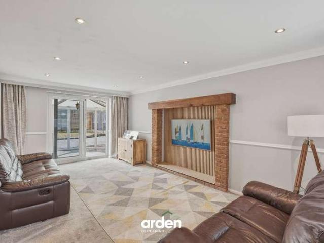 House for sale in Redditch, Worcestershire