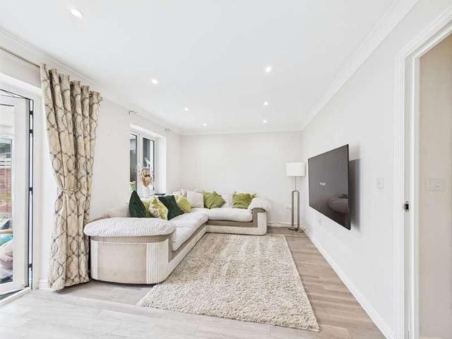 House for sale in Stokenchurch, Buckinghamshire