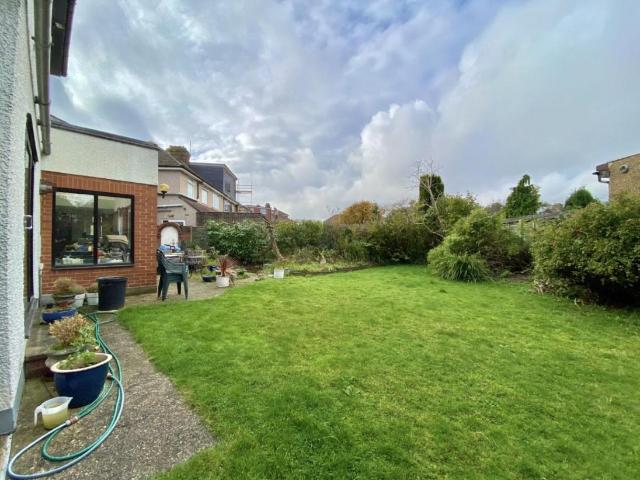 House for sale in Hayes, Hayes