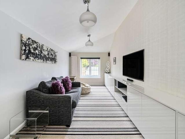 House for sale in London Borough of Hillingdon, Greater London