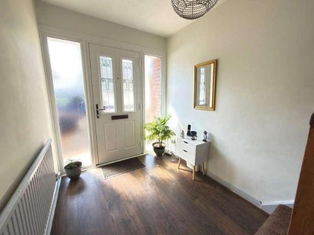 House for sale in Leagrave, Luton