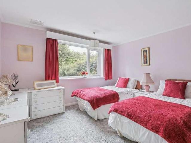 House for sale in Oaklands, Fretherne