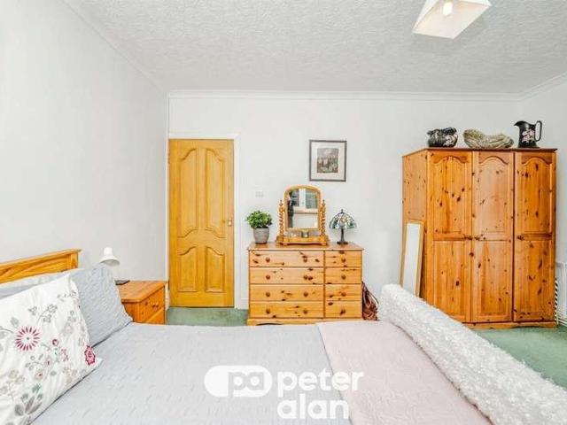 House for sale in Colcot, Barry