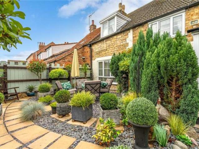 House for sale in Barholm, Lincolnshire