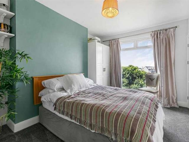 House for sale in Norbiton, Greater London