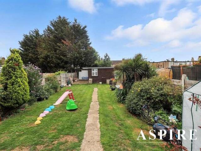 House for sale in Romford, Havering