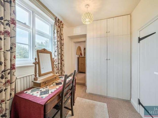 House for sale in Stanford On Avon, Leicestershire