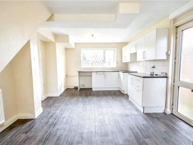 House for sale in The Willows, North East Lincolnshire