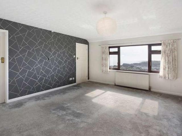 House for sale in Holcombe Down, Teignbridge