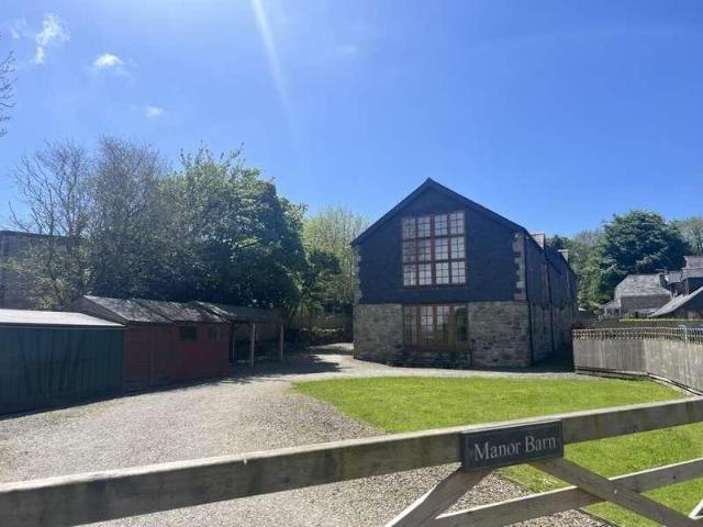 House for sale in Roche, Cornwall