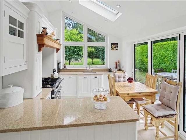 House for sale in Moorgreen, Attenborough