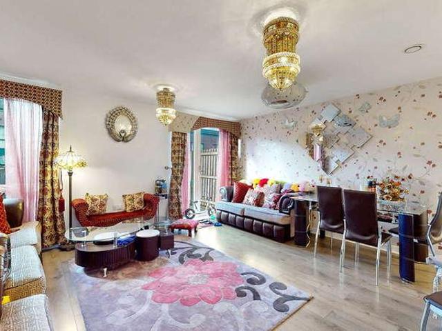 House for sale in Laurieston, Gorbals