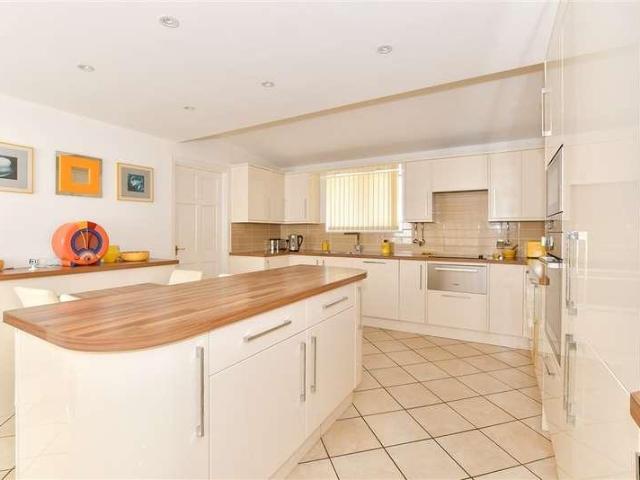 House for sale in Ashington, Horsham