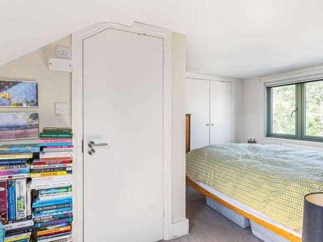 House for sale in The Slade, Oxfordshire