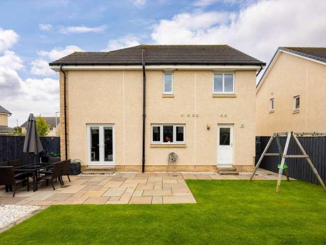 House for sale in Ormiston, Scotland