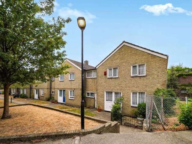 House for sale in Kentish Town, Greater London