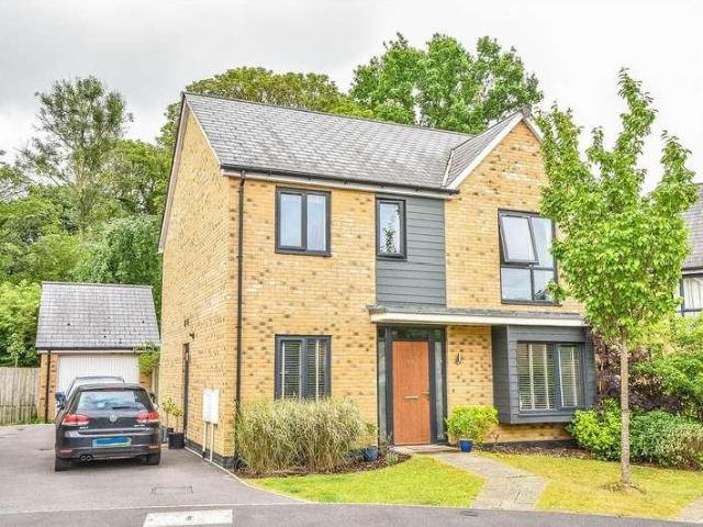House for sale in Dursley, Stroud
