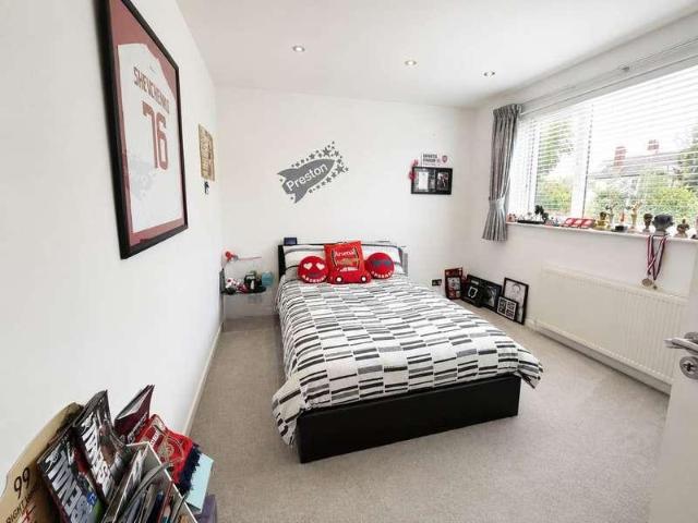 House for sale in Elstree and Borehamwood, Borehamwood