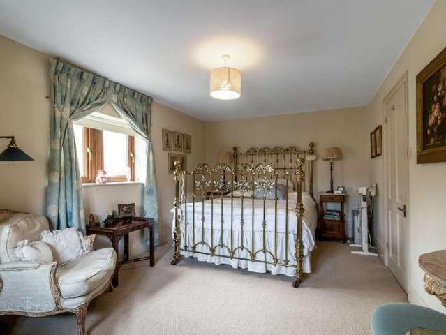 House for sale in Fossebridge, Gloucestershire