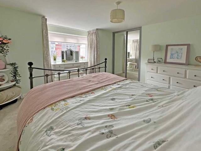 House for sale in Exminster, Teignbridge
