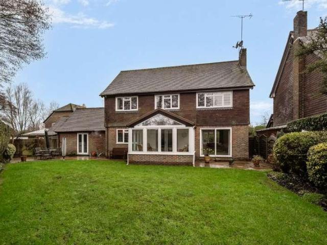 House for sale in Barton Stacey, Hampshire