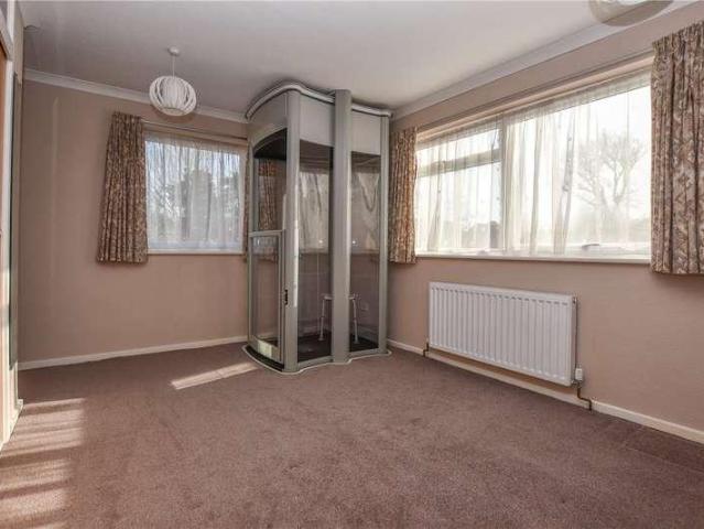 House for sale in Finchampstead