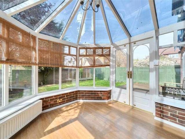 House for sale in The Butts, Kent