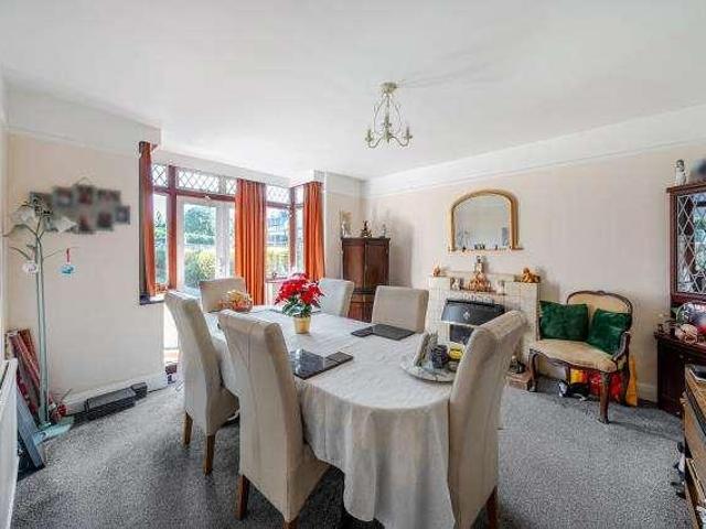 House for sale in The Slade, Oxfordshire