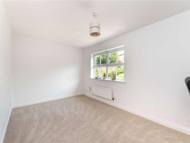 House for sale in Keighley, West Yorkshire