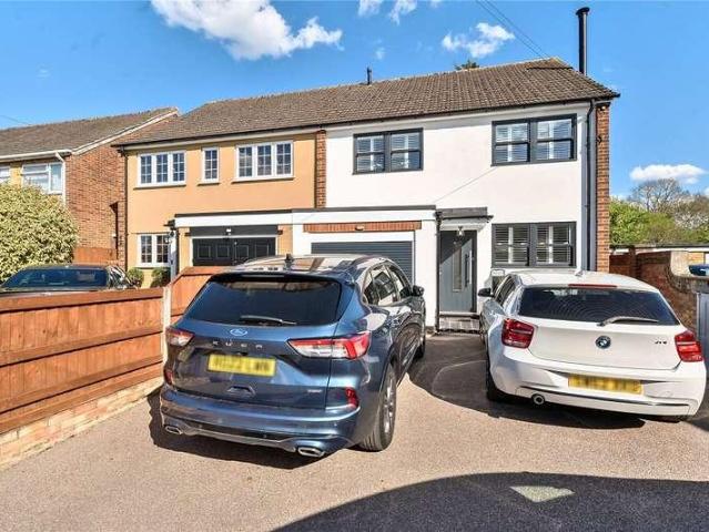House for sale in Windsor, New Town