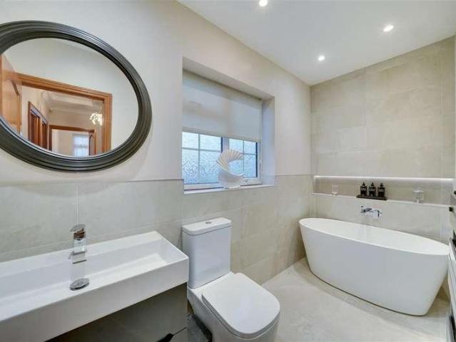 House for sale in Greater London