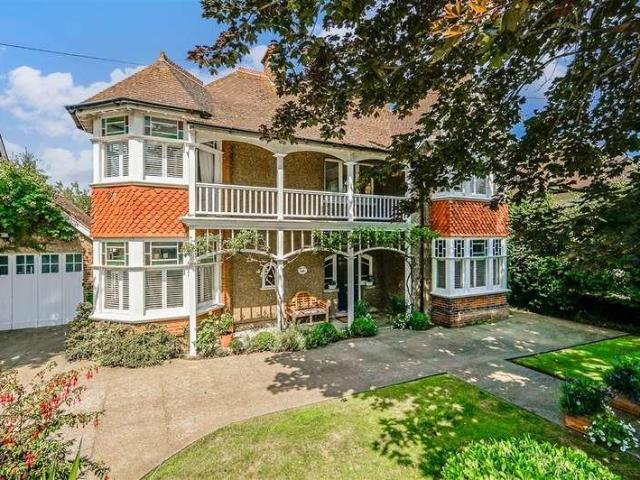 House for sale in Middle Deal, Ash