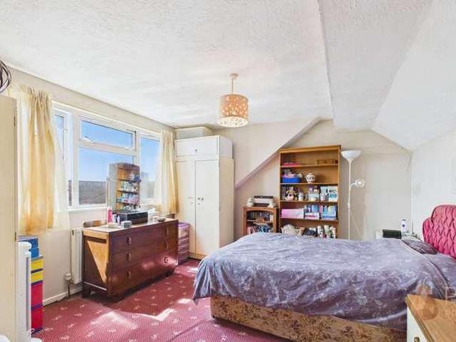House for sale in Worthing, West Sussex