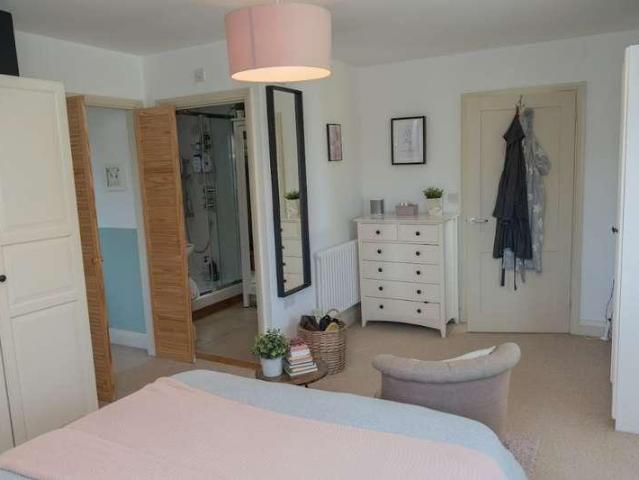 House for sale in Eddington, The Bridge