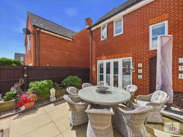 House for sale in Eastbridge, Suffolk