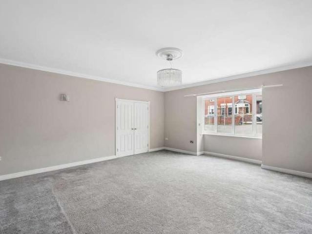 House for sale in Bradshaw, Bolton