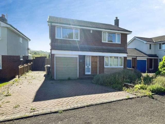 House for sale in Bradshaw, Lee Bank