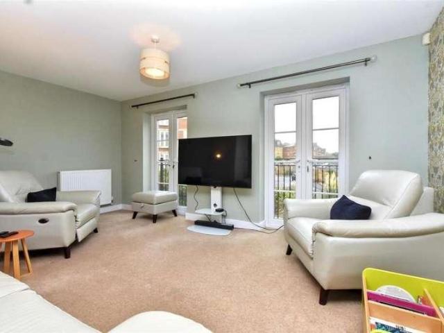 House for sale in Crumbles, Eastbourne