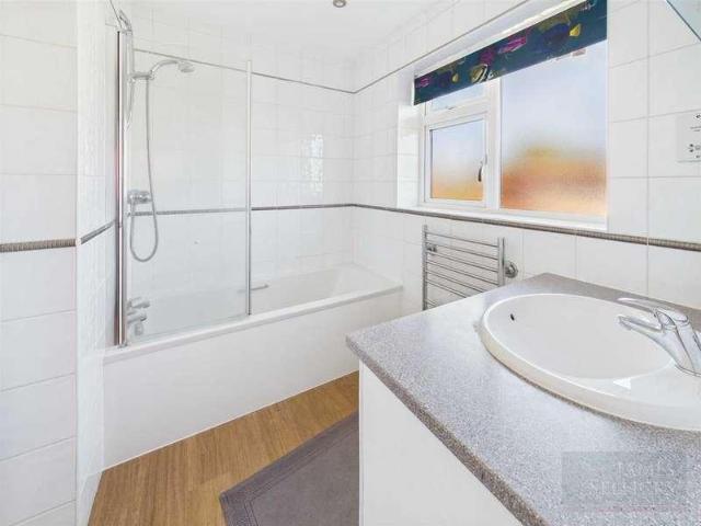 House for sale in Stanford On Avon, Leicestershire