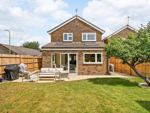House for sale in Poets Estate, Newport Pagnell