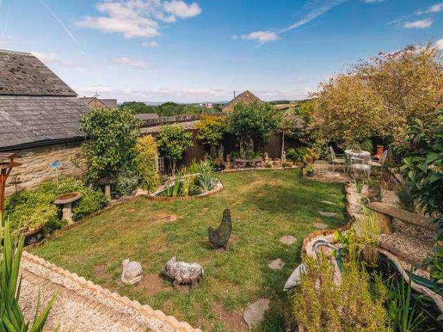 House for sale in Bromsberrow Heath, Gloucestershire