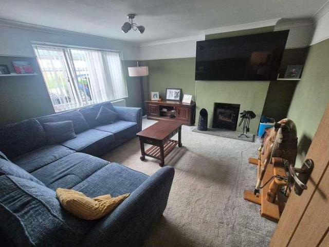 House for sale in Broadshard, Somerset