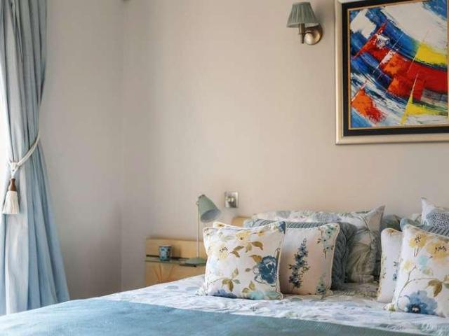House for sale in Sovereign Harbour, Eastbourne