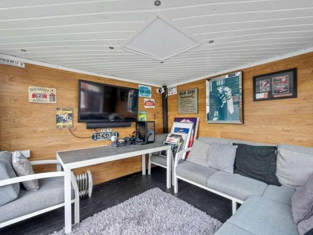 House for sale in Longbarn, Warrington