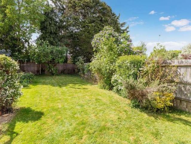 House for sale in Highway, Maidenhead