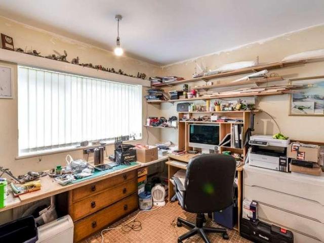 House for sale in Costhorpe, East Midlands